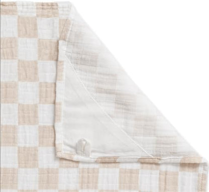 Itzy Ritzy nursing cover used as a car seat canopy for baby