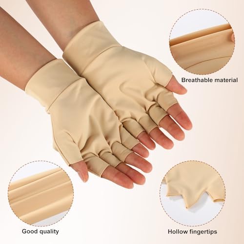 Elderly person wearing the Lyreh protective glove while using a mobile phone.