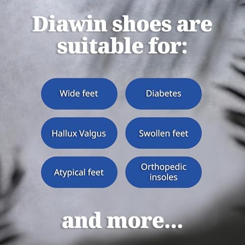 Detail view of the seamless interior lining of Diawin shoes for sensitive feet.