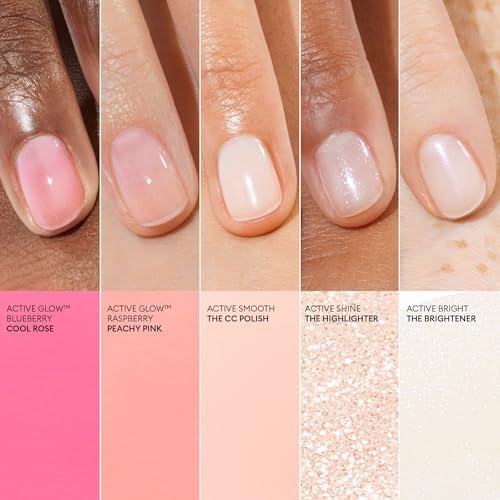 Manucurist Active Smooth ridge filling nail polish application