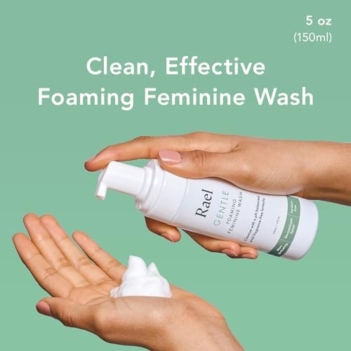 Rael pH-balanced intimate wash packaging highlighting natural ingredients.