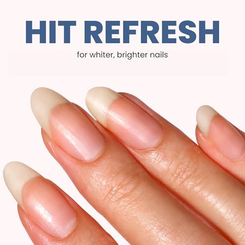 Before and after visual presentation of yellow dullness removal on natural bare nails using the scrub