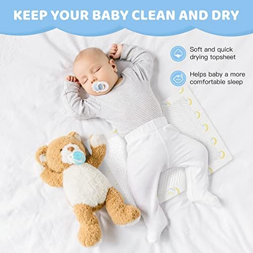 Parent using Buyockss changing pad for on the go diaper change