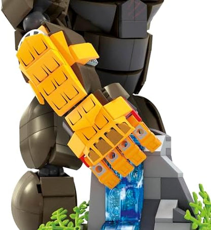 Mega Brands articulated Kong monsterverse display close up