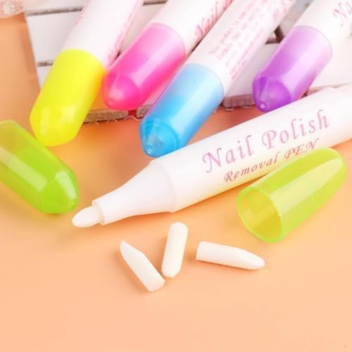 Close up of the oblique tip on the Dpwoum nail erase pen
