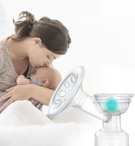 QISLOA hand operated breastfeeding pump showing one hundred fifty milliliter capacity markings