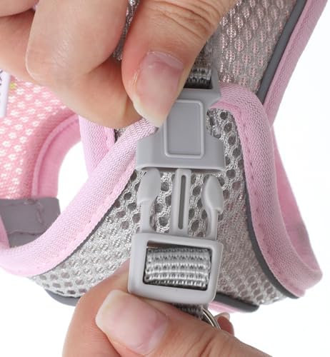 Gtziqa escape proof rabbit leash set with dual metal D ring attachments on back
