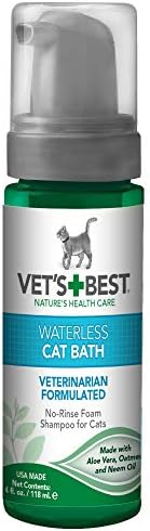 Vet's Best dry shampoo pump dispenser detail