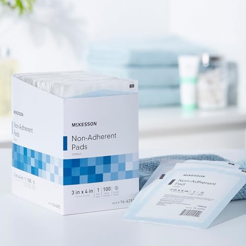 Easy to peel sterile packaging of non adhesive first aid pads
