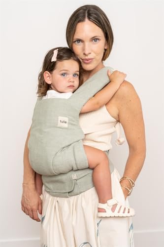 Tula Explore carrier showing ergonomic leg positioning