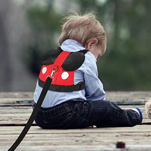 Adjustable straps on the Accmor safety harness