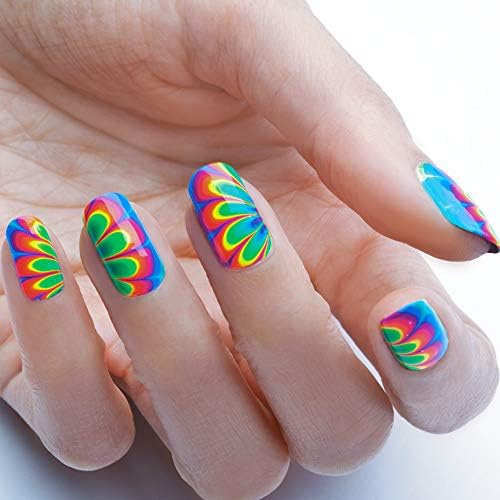 Winstonia water marble tool picking up small rhinestones and crystals for 3D nail decoration.