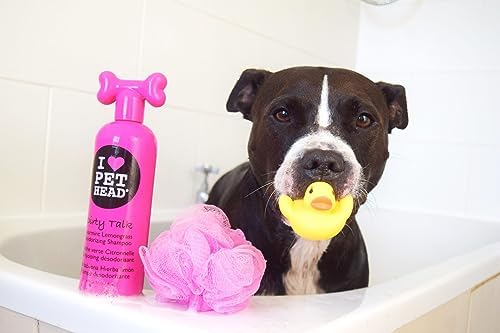 Pet Head tangle fix spray texture demonstration on fur