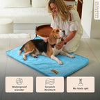 Pelsbarn breathable quilted polyester dog mat inside a pet crate