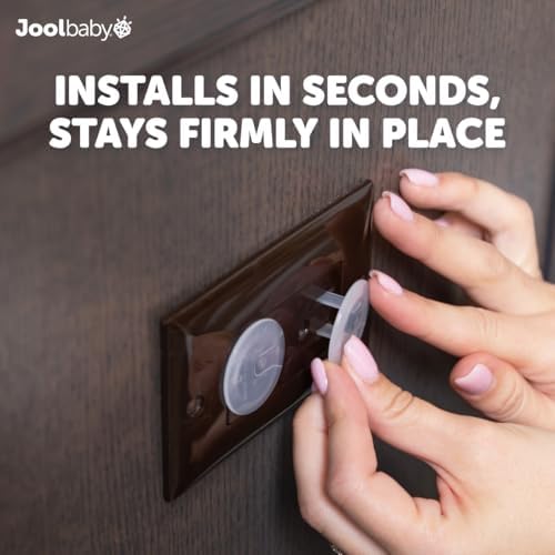 Using a notch to remove Jool Baby outlet cover
