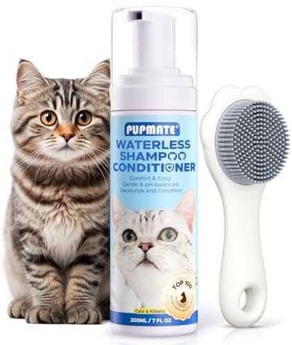 Mooncat no rinse dry shampoo foam with the included dual sided pet grooming brush.