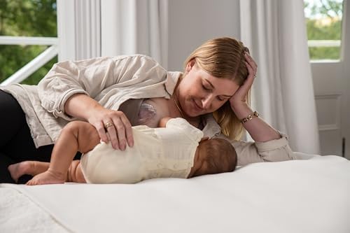 Haakaa Shell manual breast pump 75ml capacity packaging for Indian mothers.
