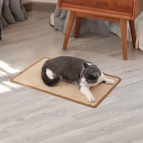 Durable sisal cat floor scratching pad showing secure non slip backing details