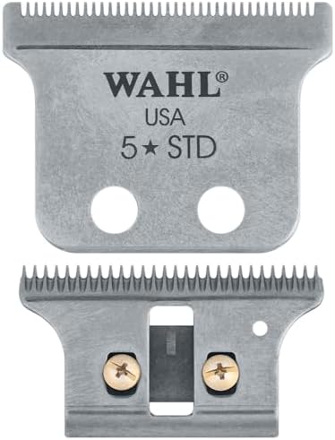 Close up of Wahl 1062-600 trimmer blade teeth detail