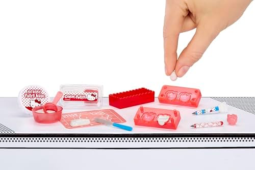 Sanrio retro stationery replicas assembled from the mystery craft capsule