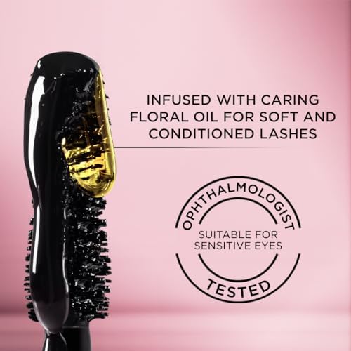 Wing tip brush lengthening and volumizing every lash dramatically