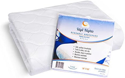 Close up of absorbent 4-layer fabric on Idyll Nights mattress protector
