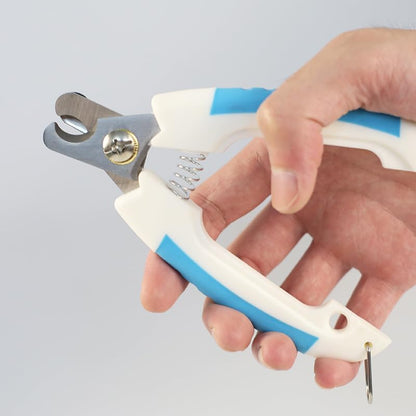 KUDCUOM khaki pet trimmer package contents demonstrating the compact design size