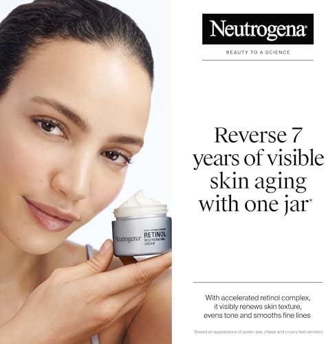 Anti-aging cream jar with accelerated retinol complex for fine lines