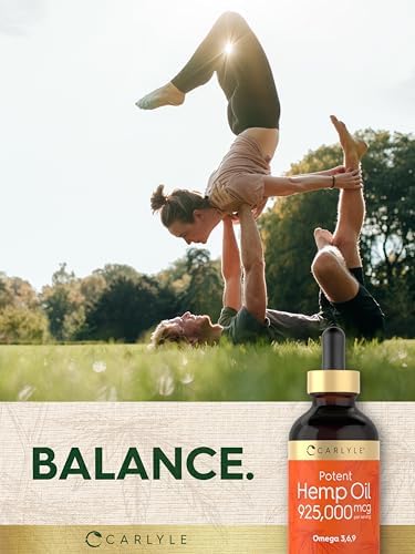 Carlyle 4 fluid ounce hemp extract bottle