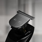 Manscaped Beard Hedger trimmer blade showing the SkinSafe guard