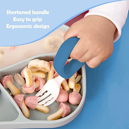 Toddler learning to eat using Hiwood training cutlery set