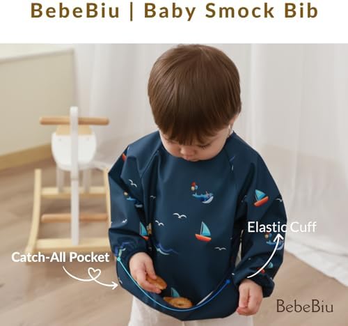 BebeBiu lightweight waterproof toddler smock folded compactly, illustrating its travel-friendly design for parents on the go.