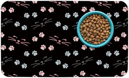 Thmasamwr Quick Dry Absorbent Pet Feeding Mat on floor