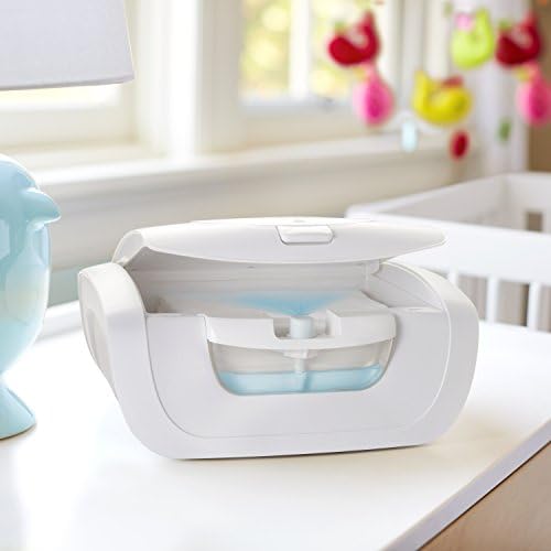 Munchkin Mist Wipe Warmer lid opened with internal reservoir