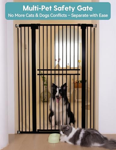 No Pawblems pressure mounted dog gate close up on the damage free tension wall pads