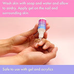 VITÉ20 nail clearing gel applied on hand