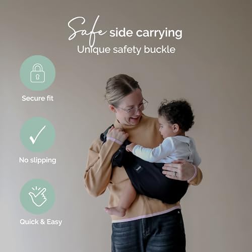 Close up view of the durable double-lined cotton material and heavy-duty safety buckle.