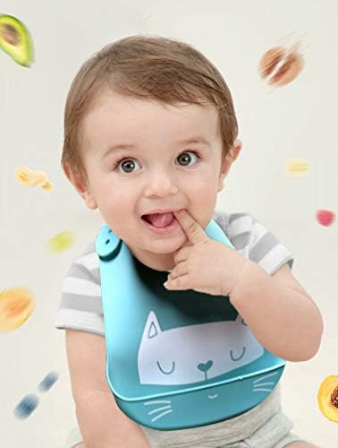 Water droplets rinsing cleanly off the stain-resistant surface of the YINGJEE food-grade silicone bib.