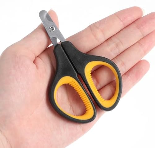 Gonicc Gjinxi puppy claw clipper overhead view grooming accessory
