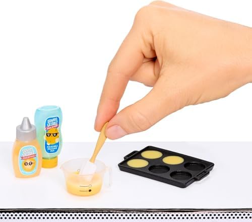 Close up view of the highly detailed miniature kitchen tools and packaging graphics.