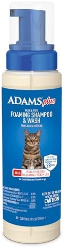 Adams cat shampoo pump dispenser detail