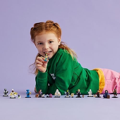 LEGO 71039 blind box showing side panel details and collection branding.