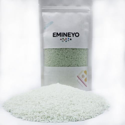Emineyo silicate glow stones inside a glass vase