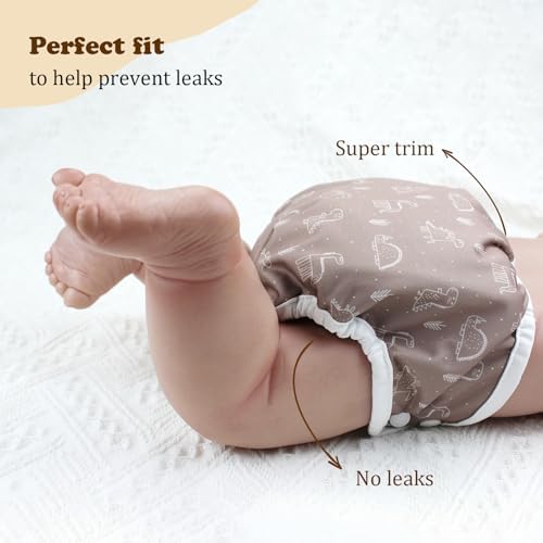 Adjustable snap closure system on Mama Koala diaper cover