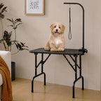Yaheetech grooming table showing non-slip waterproof surface