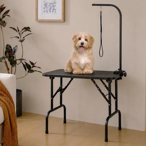 Yaheetech grooming table showing non-slip waterproof surface