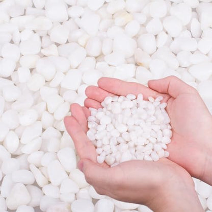 Close up of 3/8 inch polished white aquarium stones