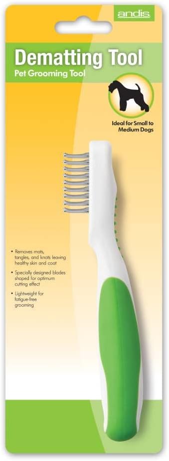 Close up of Andis green and white dematting tool blades