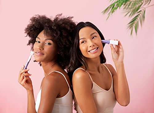 Close up of the Plum Beauty rinseable micro blade for precise eyebrow styling.