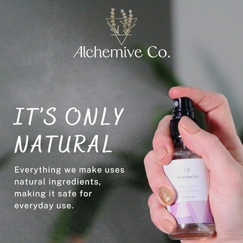 Alcohol-free organic feminine refreshing spray for sensitive skin care.